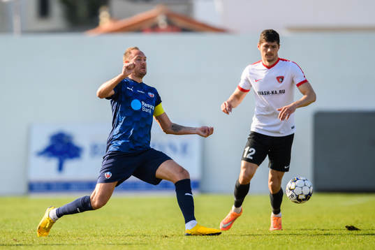 Helsingborgs Andreas Granqvist och Tekstilshchiks Aleksandr