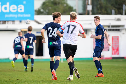 Tekstilshchiks Denis Fomin puttar Helsingborgs Filip
