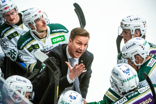 Färjestads huvudtränare Johan Pennerborn