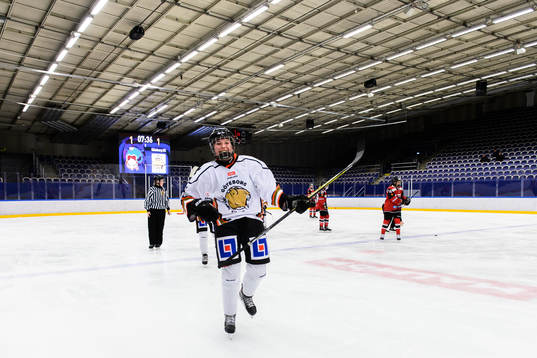 Bläddra bland fler bilder av Ishockey, kval till SDHL, Malmö Redhawks - Göteborg HC