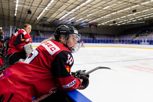Malmö Redhawks Josephine Asperup deppar
