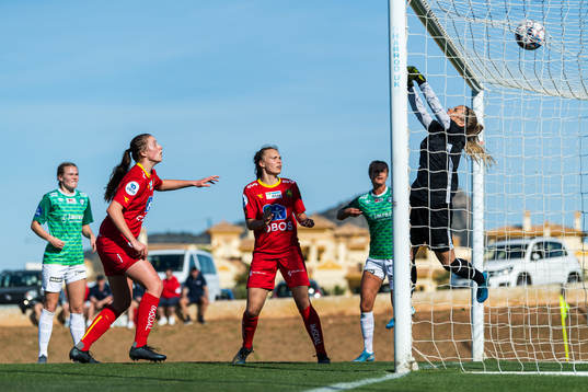Ragne Hagen Svastuen and Synne Masdal see Kamilla Aabel