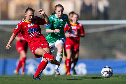 Synne Masdal of Røa and Marie Hella Andresen of Klepp