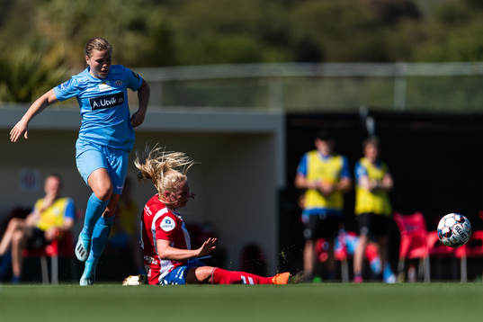Olaug Tvedten of Avaldsnes and Cathinka Friis Tandberg of
