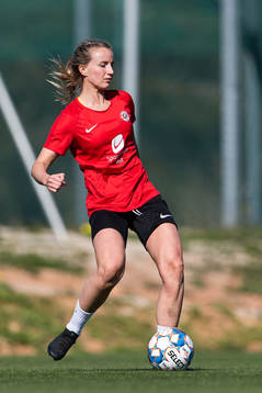 Helene Gloppen of Arna-Bjørnar