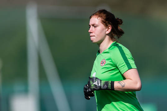 Goalkeeper Moa Edrud of Arna-Bjørnar