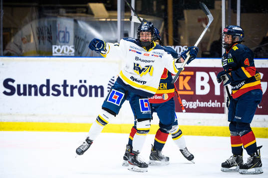 s Michelle Löwenhielm jublar