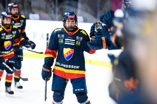 Djurgårdens Sofie Lundin jublar