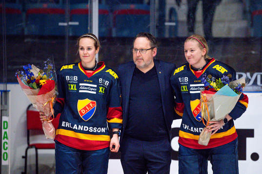 Djurgårdens Julia Östlund och Julia Johansson