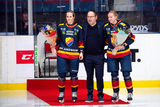Djurgårdens Julia Östlund och Julia Johansson