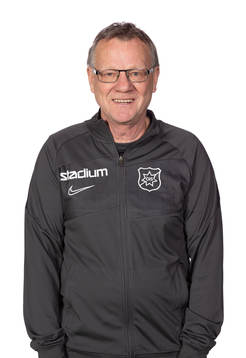 Örgrytes materialförvaltare Hans björnestöl