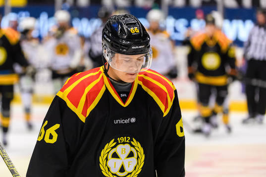 Brynäs Alexander Lindelöf deppar