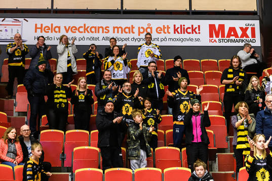 Skellefteås supportrar jublar
