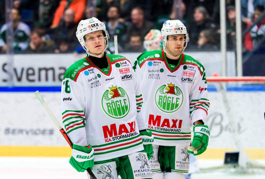 Rögles Anton Bengtsson och Kodie Curran deppar