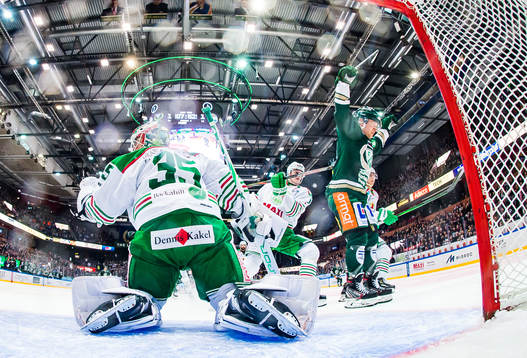 Färjestads Marcus Nilsson jublar