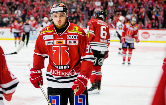 Örebros Robin Kovacs deppar