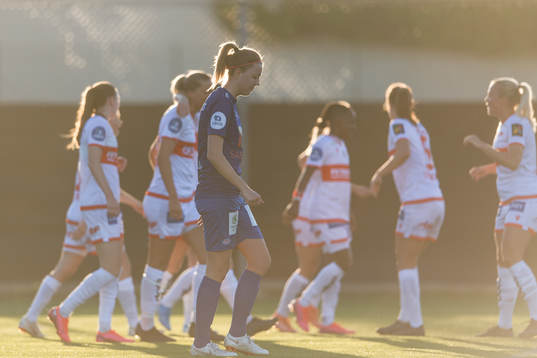 Maruschka Waldus of Vålerenga looks dejected