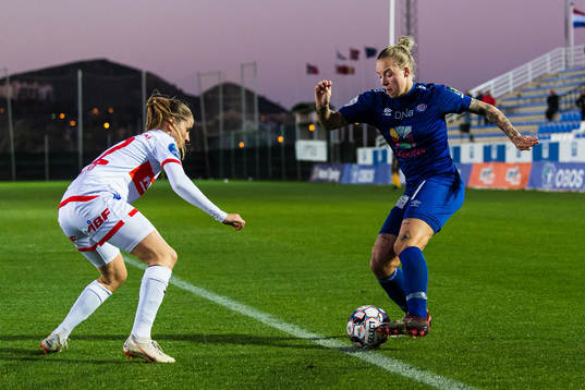 Ingrid Ryland of Sandviken and Marie Dølvik Markussen of