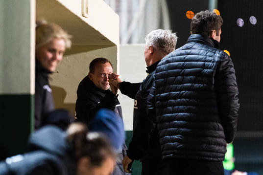 Patrik Hansson, head coachof Sandviken, celebrates