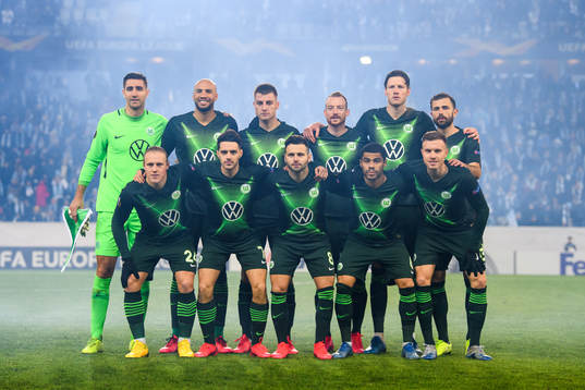 Felix Klaus, goalkeeper Pavao Pervan , Marin Pongracic ,