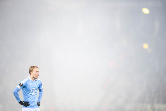 Oscar Lewicki of Malmö FF looks dejected