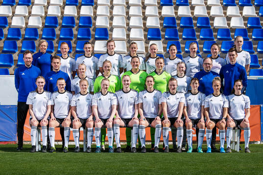 Rosenborg poses for a team photo
