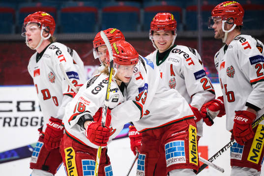 Modos Iikka Kangasniemi jublar