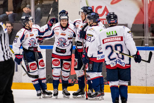 Halmstads Martin Pärna, Victor Gagic, Robin Holm och