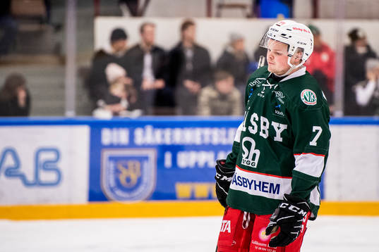 Väsbys Gabriel Österberg deppar