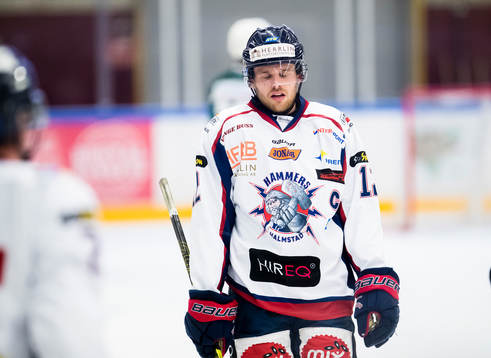 Halmstads Sebastian Åkesson deppar