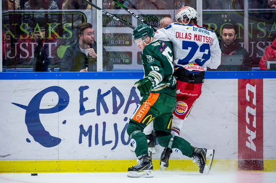 Färjestads Gustav Rydahl och Malmö Redhawks Adam Ollas