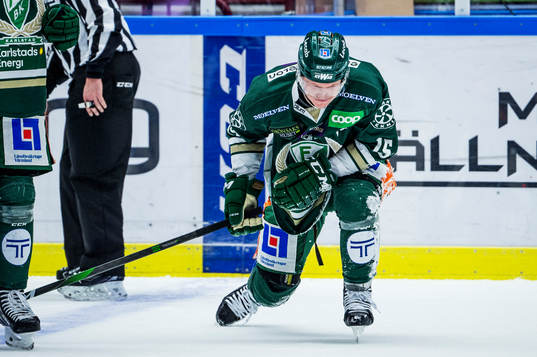 Färjestads Gustav Rydahl grinar illa