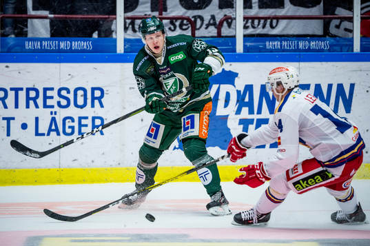 Färjestads Daniel Viksten mot Malmö Redhawks Carl-Johan