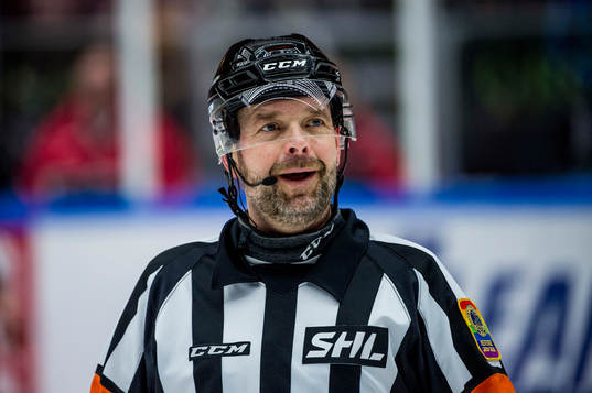 Domaren Patrik Sjöberg