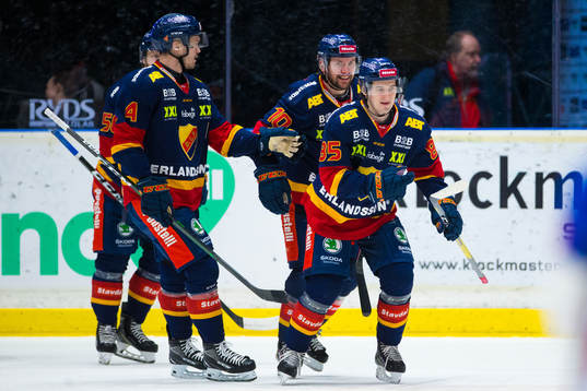 Djurgårdens Michael Haga jublar