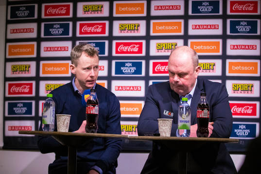 Djurgårdens tränare Robert Ohlsson och Oskarshamns