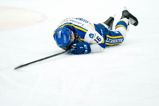 Leksands Daniel Gunnarsson fick ont