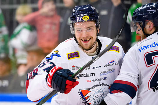 Linköpings Jarno Kärki jublar