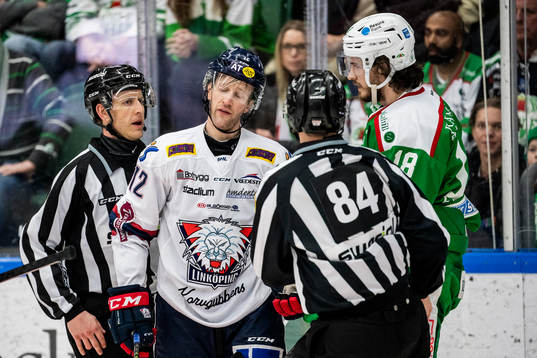Linköpings Sebastian Karlsson och Rögles Dennis Everberg