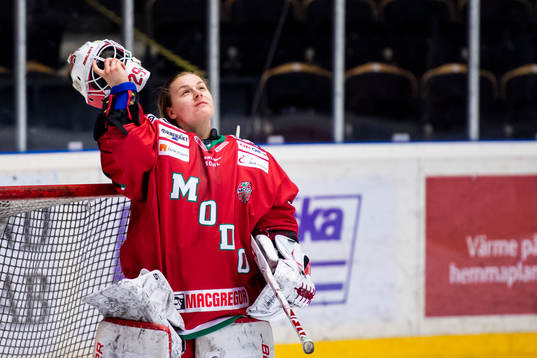 Modos målvakt Klara Peslarova