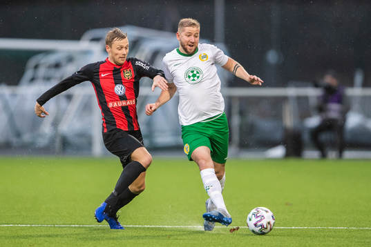 Brommapojkarnas Christer Gustafsson och Hammarbys Darijan