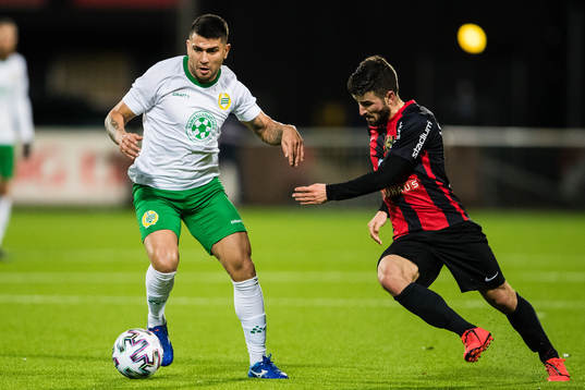 Hammarbys Paulinho och Brommapojkarnas Alexander Seger