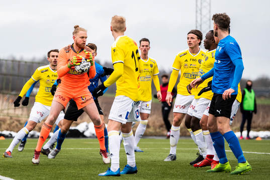 Falkenbergs målvakt Tim Erlandsson