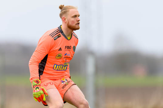 Falkenbergs målvakt Tim Erlandsson