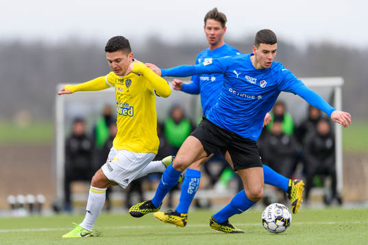 Falkenbergs Edi Sylisufaj och Halmstads Edvin Kurtulus