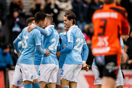 Bläddra bland fler bilder av Fotboll, Svenska Cupen, Karlskrona - Malmö FF