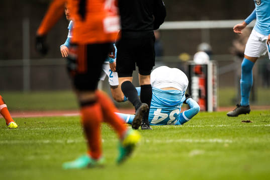 Malmö FFs Pavle Vagic skadar ryggen