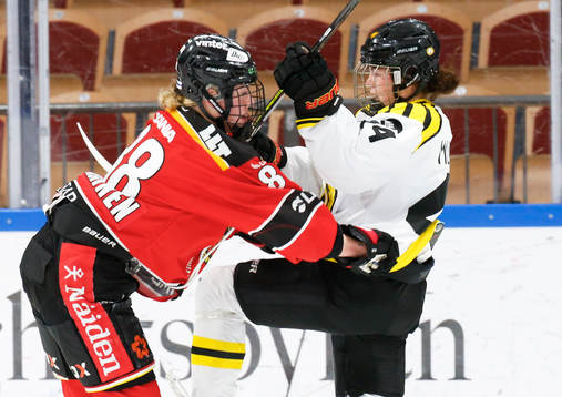 Luleås Ronja Savolainen och Brynäs Emma Murén