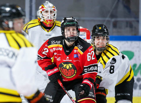 Luleås Phoebe Staenz och Brynäs Mariam El-Mahmadi