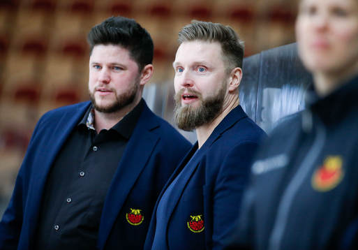Luleås huvudtränare Mikael Forsberg och assisterande